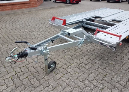 Pongratz L-AT 350 GK Autoanhänger Seitenansicht verzinkt