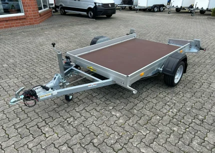 Humbaur HKT 132515 S Autotransporter Seitenansicht