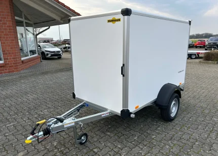 Humbaur HK 132513-15P Kofferanhänger weiß Frontansicht