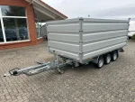 Humbaur HTK 3500.41 Dreiseitenkipper mit drei Achsen