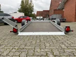 Autotransporter Anhänger Humbaur HKT 183117 S – 1.800 kg zGG, hydraulisch absenkbare Ladefläche – Bild 3