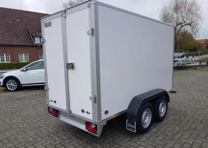 Saris GO 306 154 Autoanhänger Außenansicht weiß