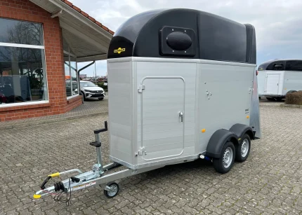Humbaur Single Alu 1600 Pferdeanhänger außen Aluminium schwarz