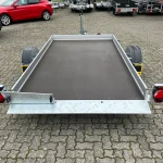 Humbaur HKT 183117 S mit abgesenkter Ladeplattform