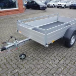 Saris McAlu Pro 255x133 Autoanhänger Seitenansicht