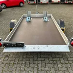 Humbaur HKT 183117 S mit hydraulisch abgesenkter Ladefläche