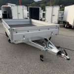 Pongratz BH 3000/20 G Plattformanhänger mit geöffneten Bordwänden