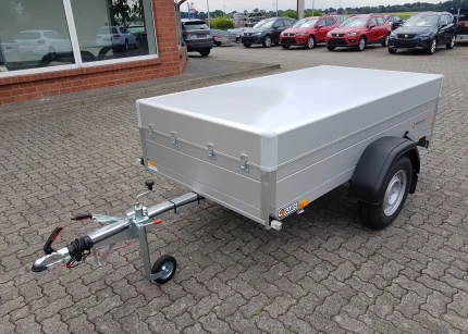 Saris MC 255 133 1350 Autoanhänger mit Frontklappdeckel