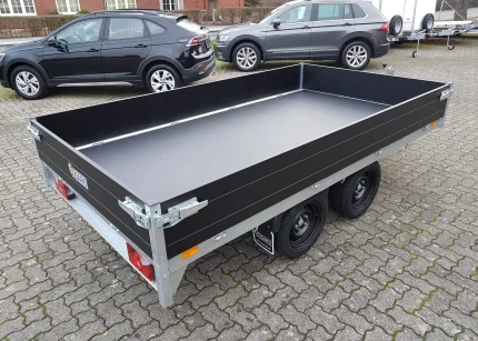 Saris PL 306 170 2000 Autoanhänger Seitenansicht