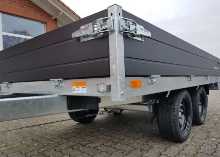 Saris PL 406 204 3500 Autotransporter Seitenansicht