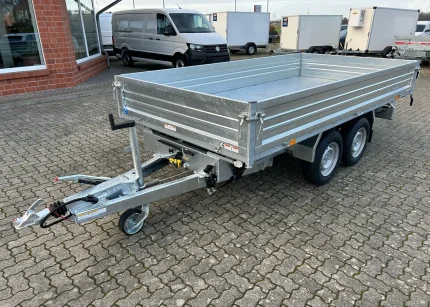 Humbaur HTK 3500.37 ProSteel Pkw-Transportanhänger Seitenansicht