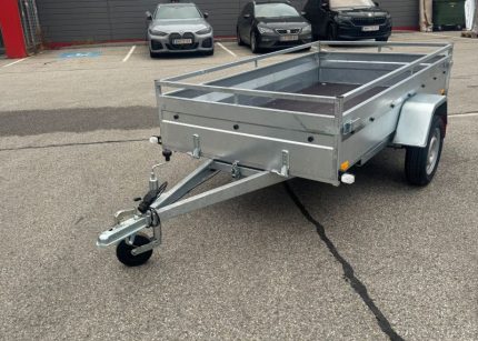 BC 250/13 U-R Anhänger Seitenansicht verzinkte Stahlmulde