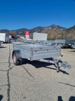 BO 206 UB Anhänger Seitenansicht mit 390 mm Stahlbordwänden