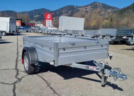 BO 206 UB Anhänger Seitenansicht mit 390 mm Stahlbordwänden