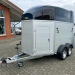 Humbaur Xanthos 2400 Außenansicht schräg vorne